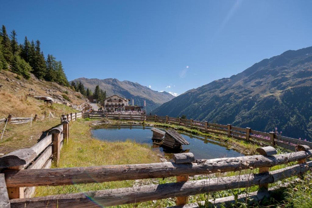 Alpengasthof Gaislach Alm Hotel Solden Bagian luar foto