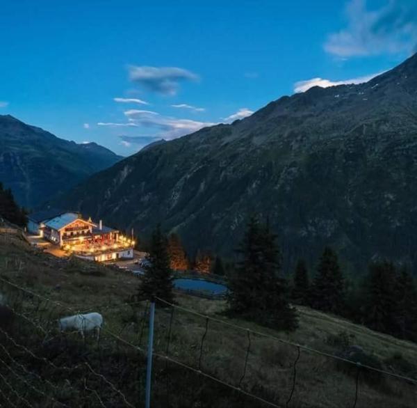 Alpengasthof Gaislach Alm Hotel Solden Bagian luar foto