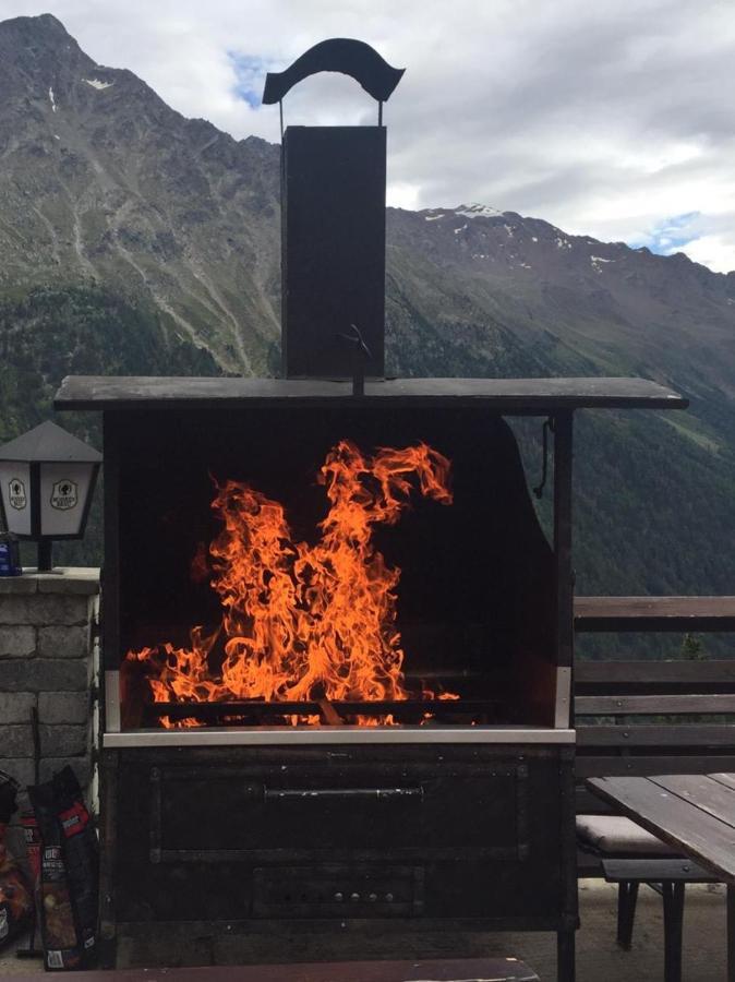 Alpengasthof Gaislach Alm Hotel Solden Bagian luar foto